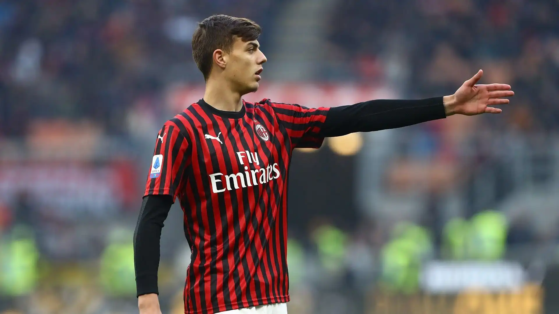 Cresciuto nelle giovanili del Milan, Daniel ha esordito con la prima squadra del Milan nel 2020