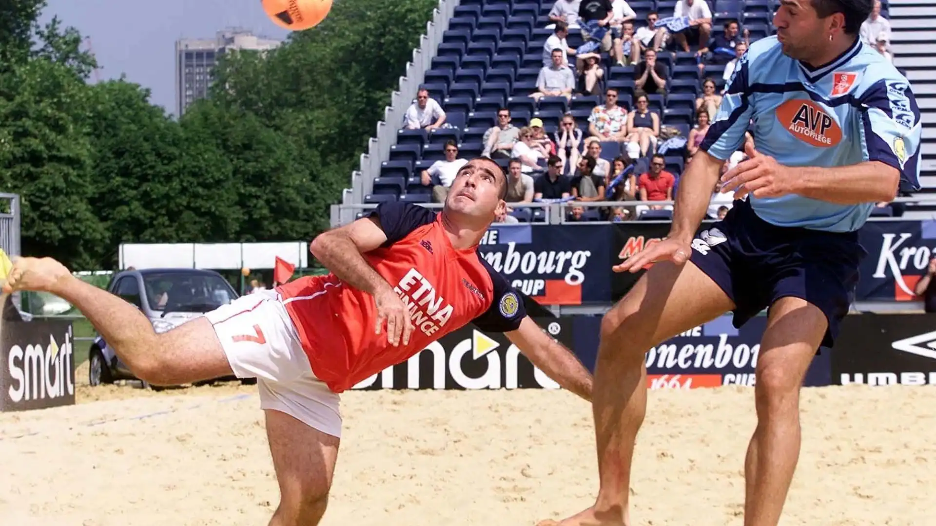 Eric Cantona (Attaccante, Francia): l'ex attaccante del Manchester United ha partecipato a un Mondiale di Beach Soccer