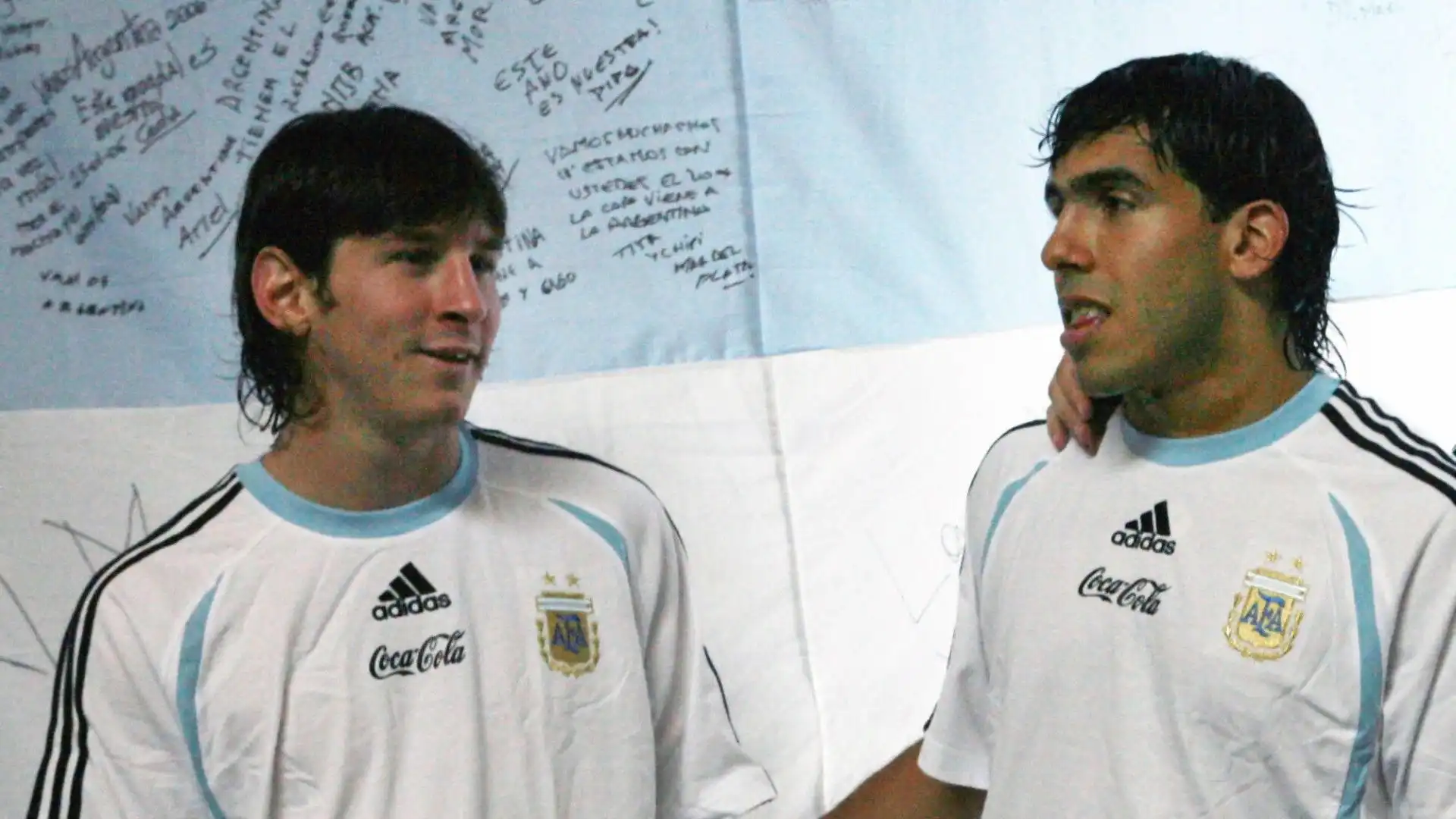 Lionel Messi e Carlos Tevez hanno giocato insieme con la nazionale argentina