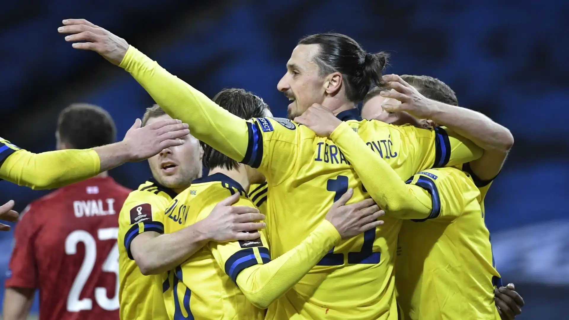 Zlatan Ibrahimovic nel 2022 con la maglia della Svezia