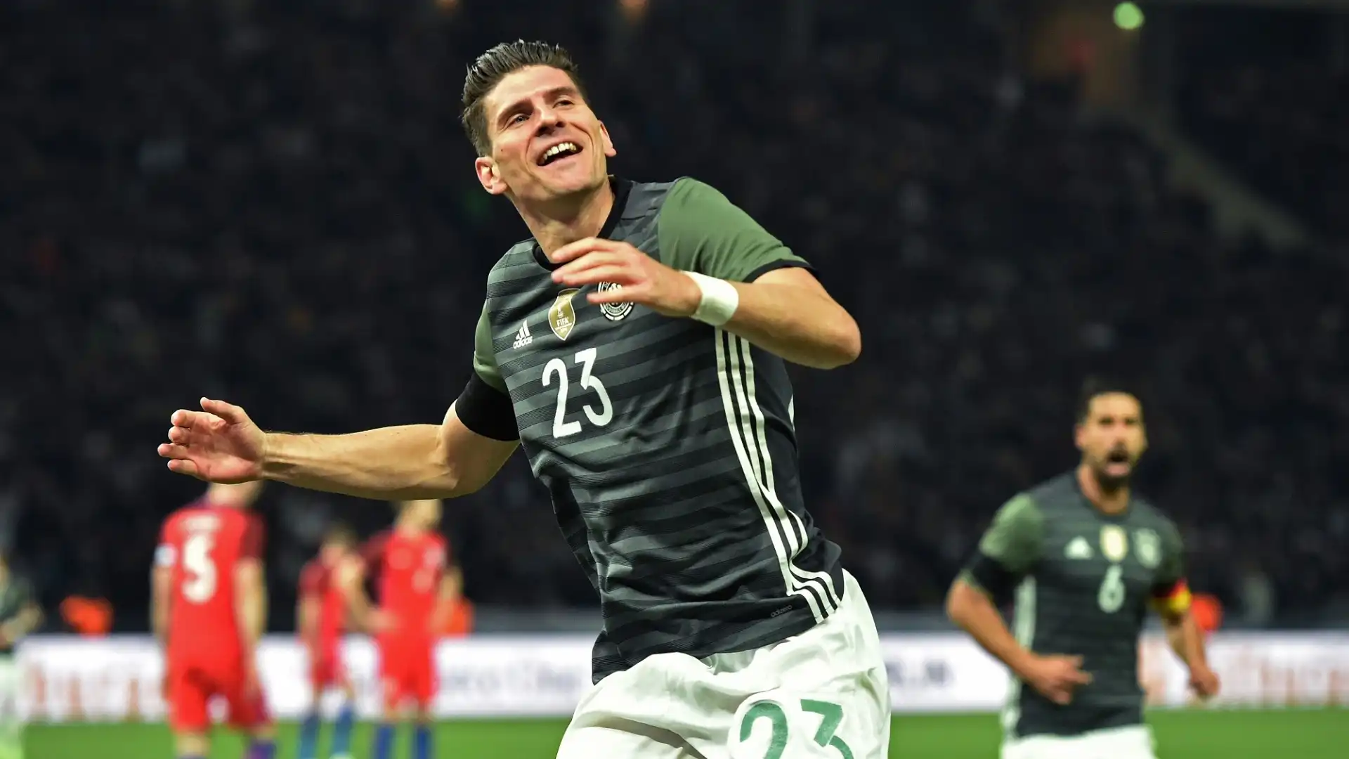 Mario Gomez (Attaccante, Germania): 10 luglio 1985