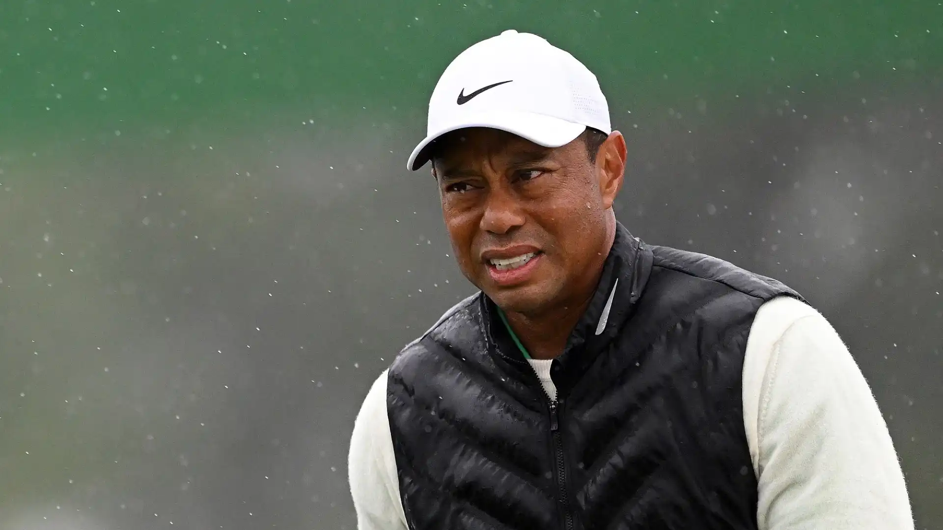 14 Tiger Woods (Golf): stipendio $12.2M; sponsorizzazioni  $65M. Totale $77.2M