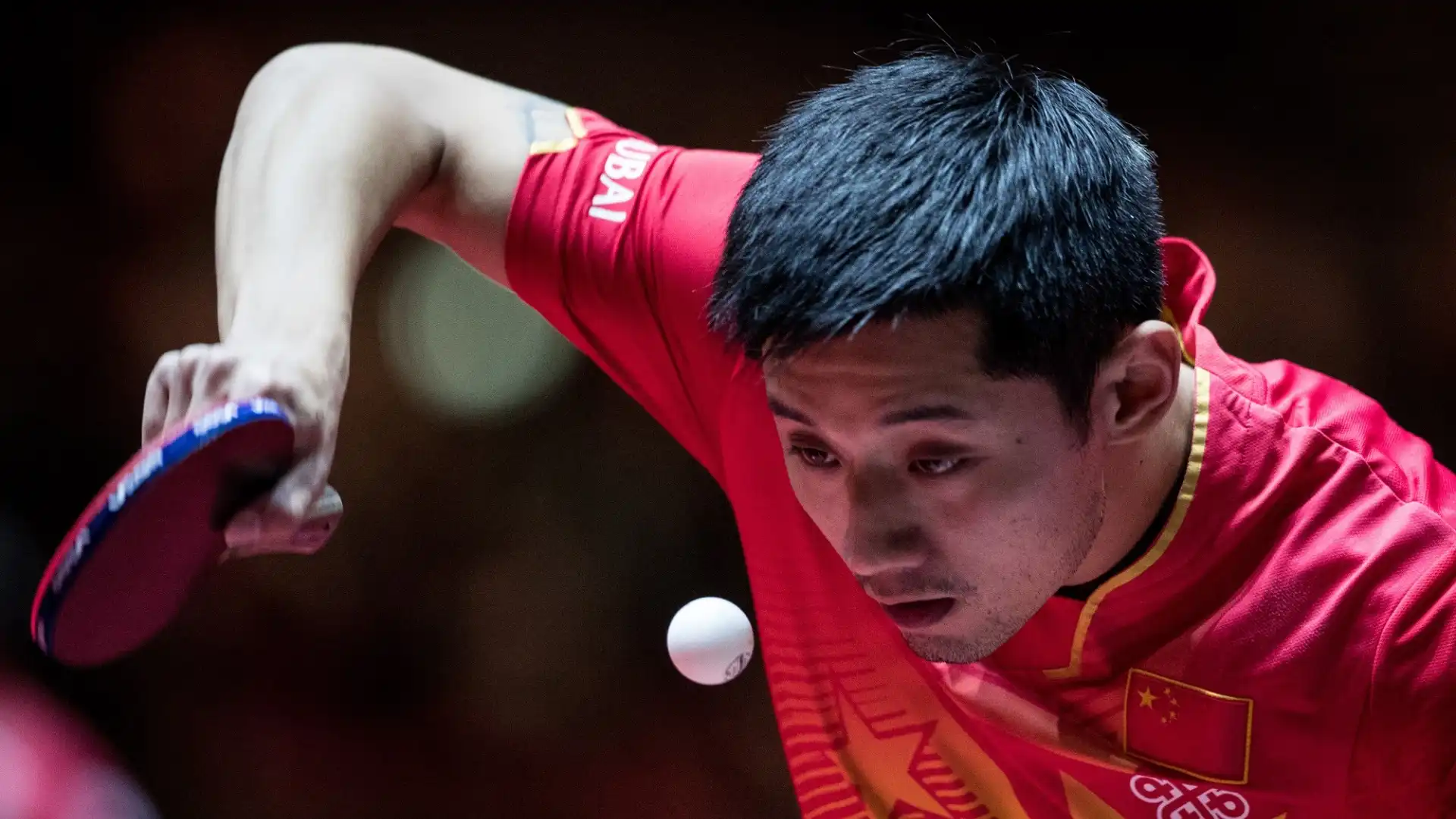 Zhang Jike (Cina): patrimonio netto stimato 10 milioni di dollari.  Ha ottenuto il Grande Slam vincendo campionati mondiali, Coppa del mondo e oro olimpico nel 2012