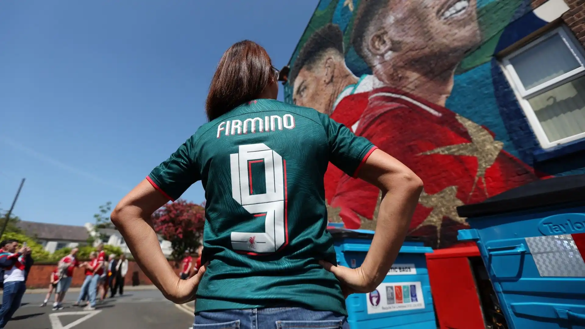 Alcuni fan del Liverpool hanno omaggiato l'attaccante brasiliano con un bellissimo murales