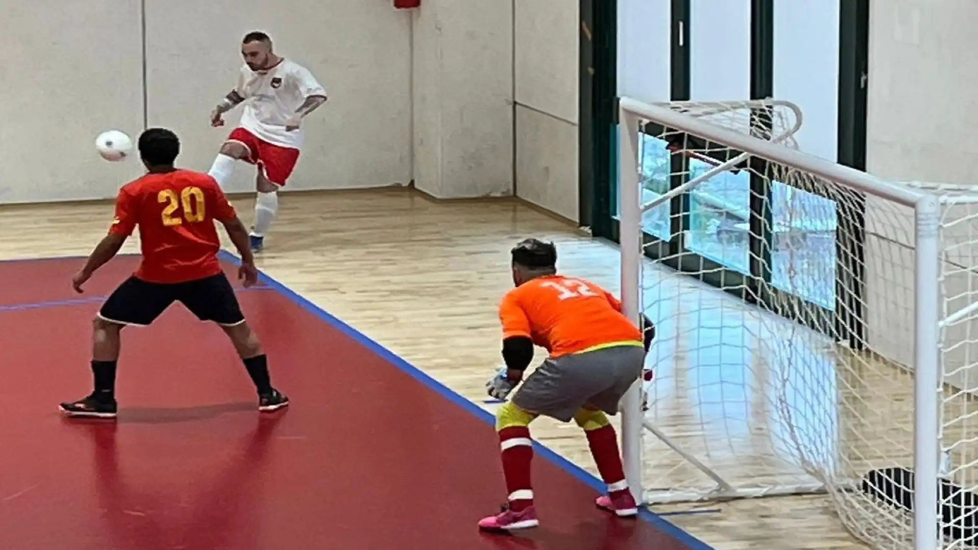 Il corretto posizionamento del portiere sul calcio d'angolo: nel Futsal è fondamentale