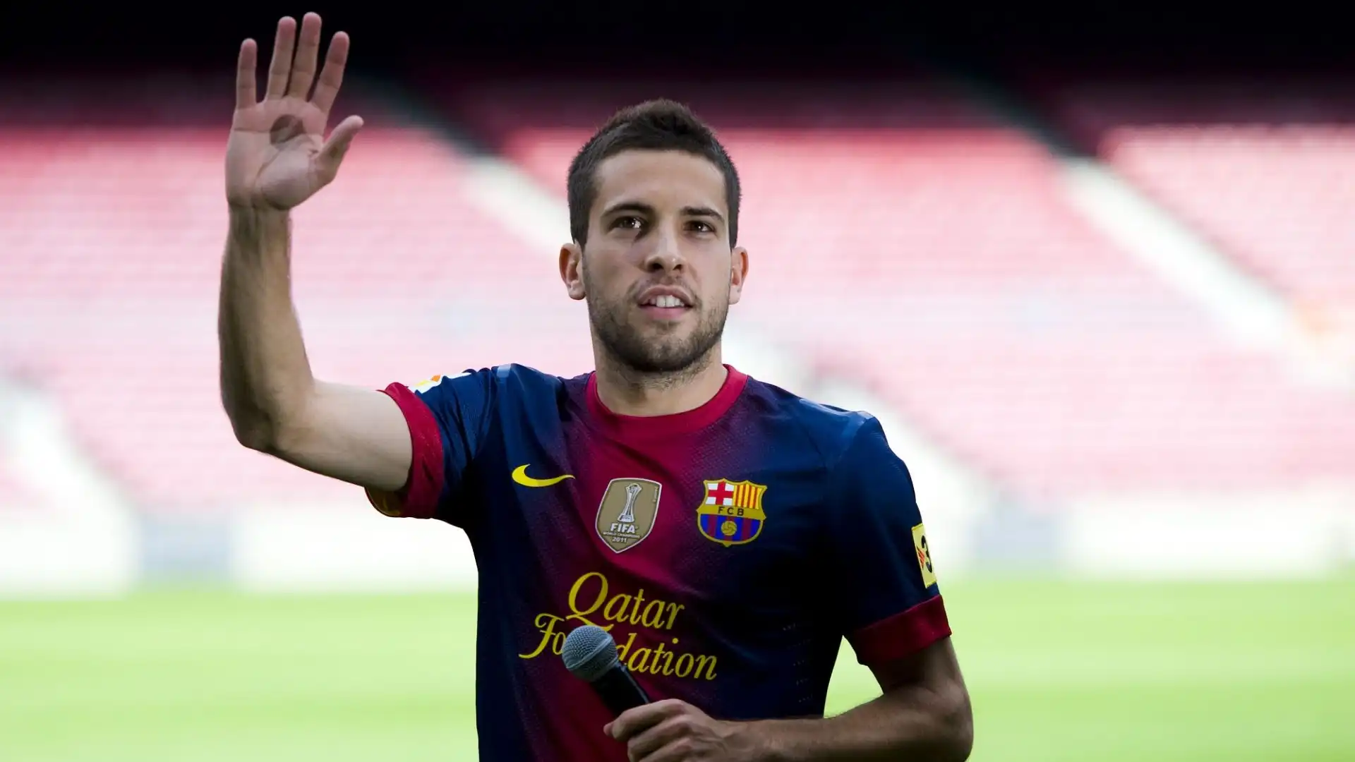 Il terzino spagnolo lascia dopo 11 stagioni da protagonista al Camp Nou