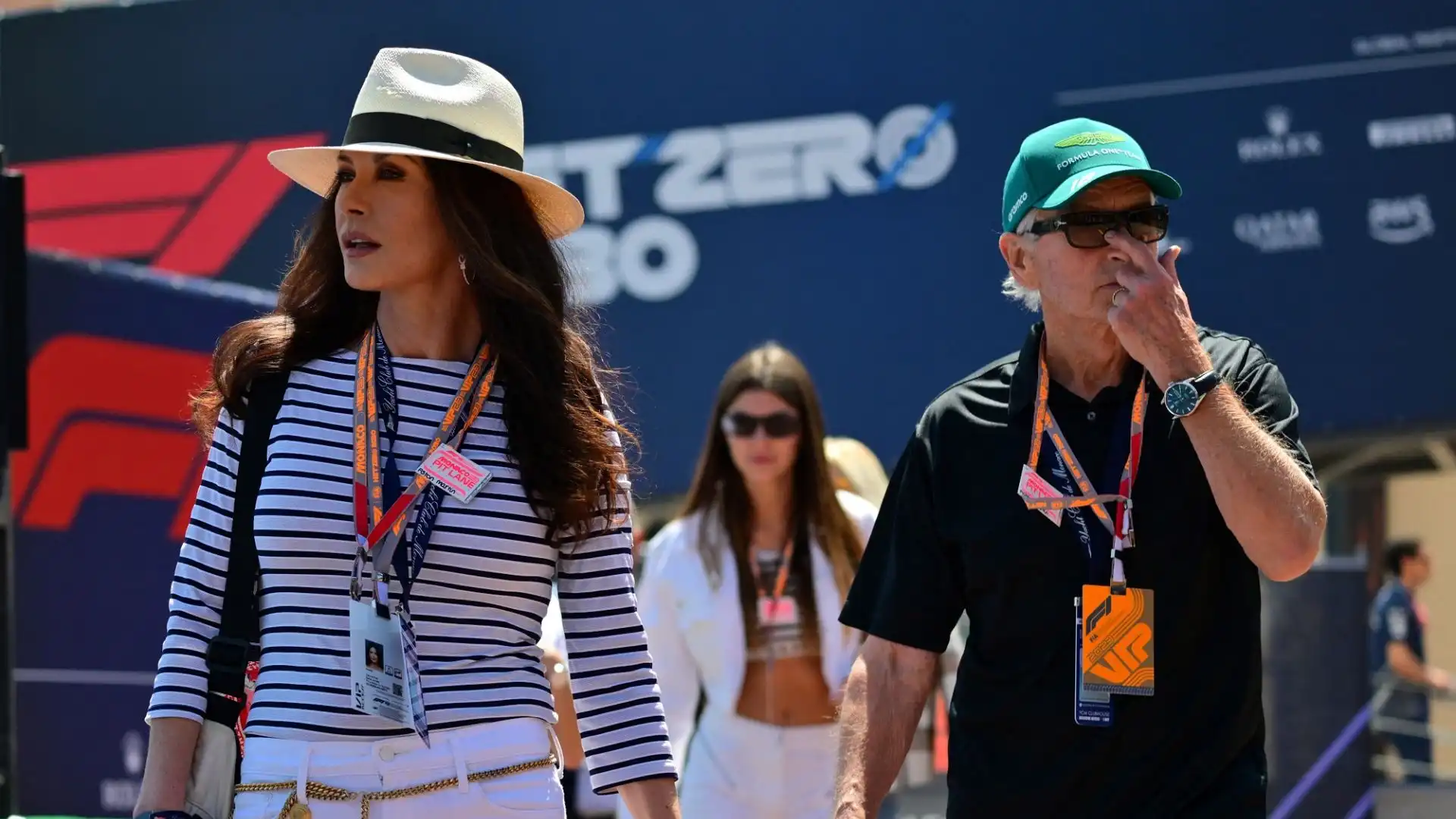 Le due star di Hollywood hanno visitato il paddock di Formula 1