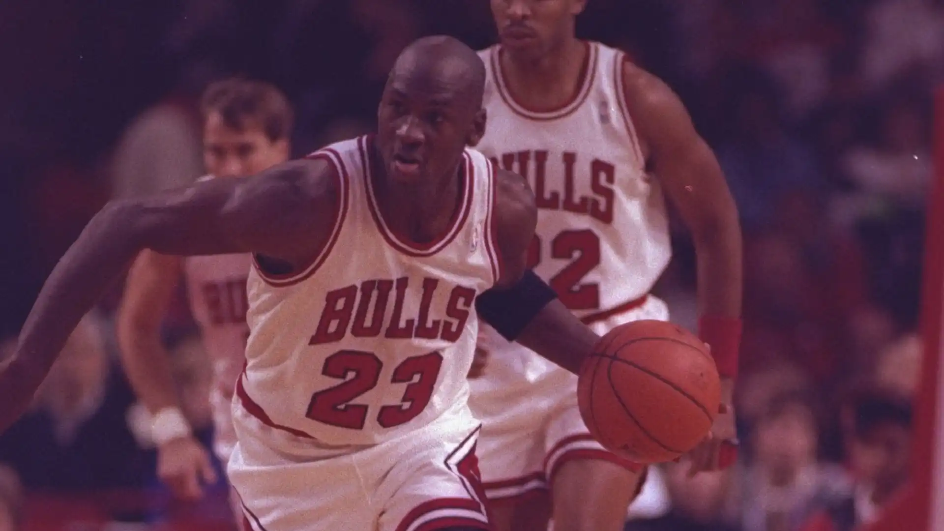 1992: Michael Jordan (basketball), guadagni totali stimati 35,9 milioni di dollari