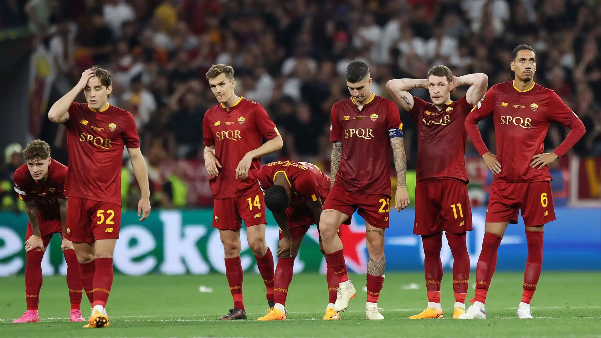 Grande delusione per i calciatori della Roma e per Mourinho