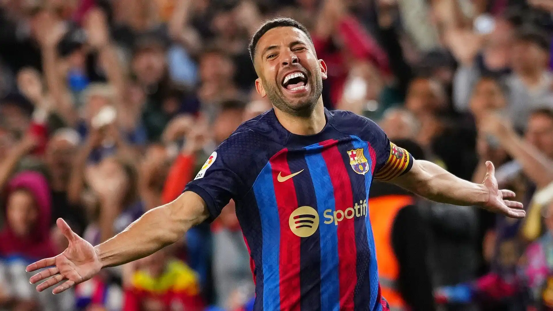 Jordi Alba: il terzino ha alcune richieste dall'Europa ma potrebbe decidere di provare una nuova esperienza professionale e di vita allontanandosi dal Vecchio Continente