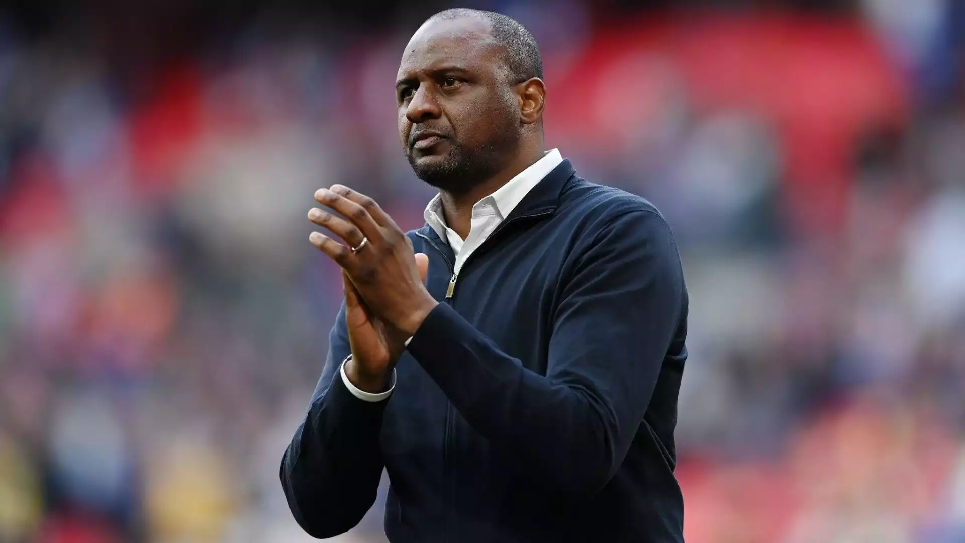 Gli arabi hanno contattato anche Patrick Vieira ma l'allenatore è in trattativa con il Leeds