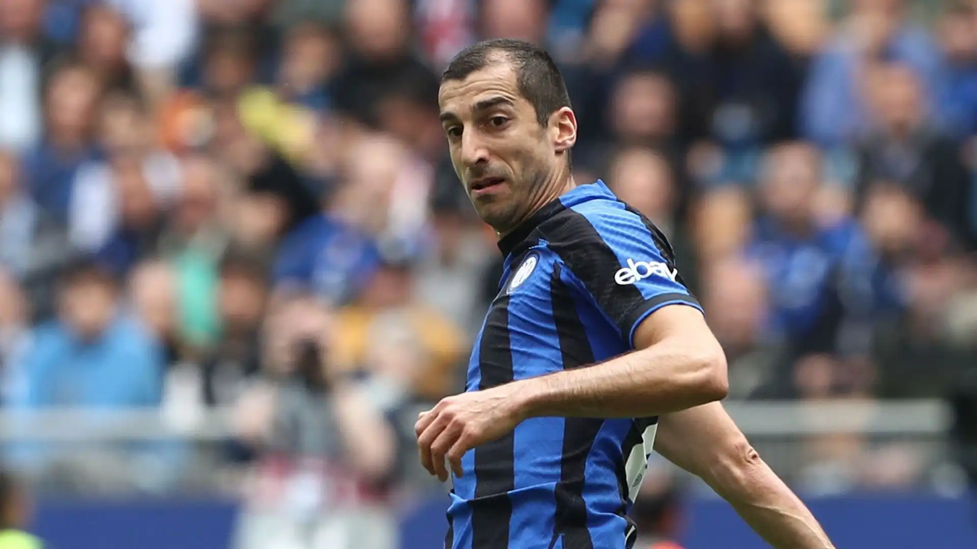 Il centrocampista armeno, arrivato a parametro zero la scorsa stagione, potrebbe lasciare l'Inter dopo un anno