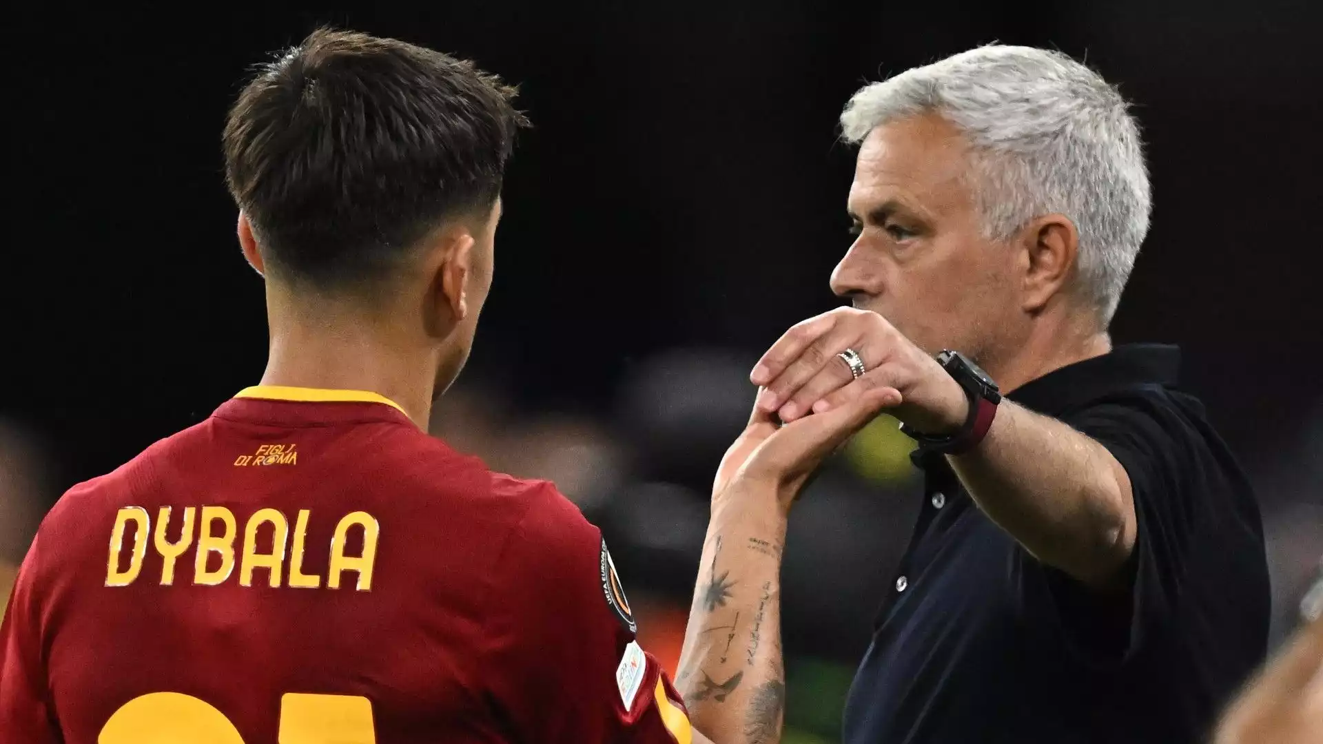 Anche Mourinho spera che Dybala resti a Roma