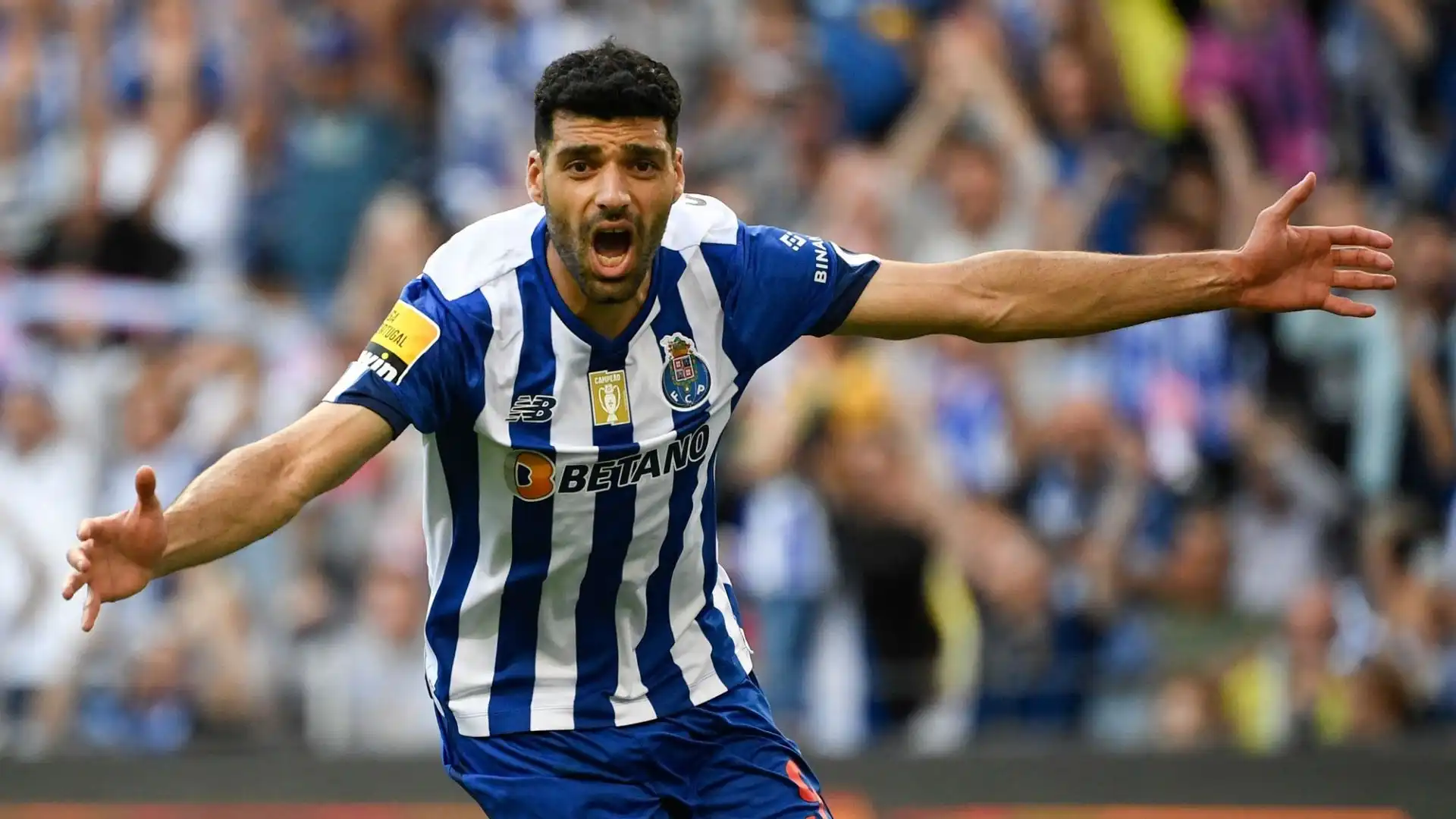 Mehdi Taremi: bomber affermato da 80 gol in 147 partite con il Porto,  l'iraniano è seguito dal Manchester United e da club sauditi. Il contratto in scadenza nel 2024 potrebbe renderlo appetibile anche al Milan, che non ha intenzione di spendere più di 25 milioni
