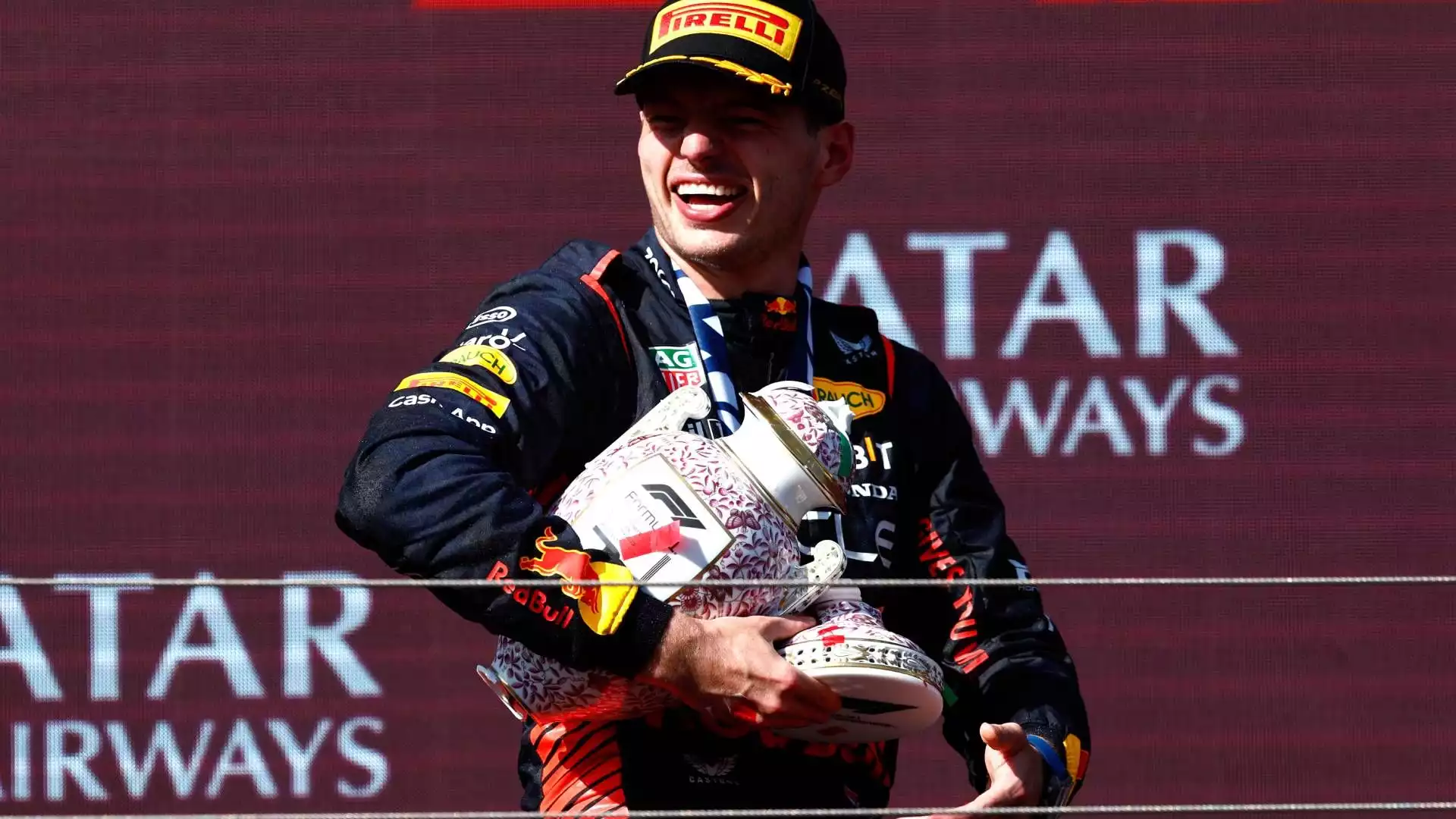 F1, incredibile: Lando Norris rompe il trofeo di Max Verstappen