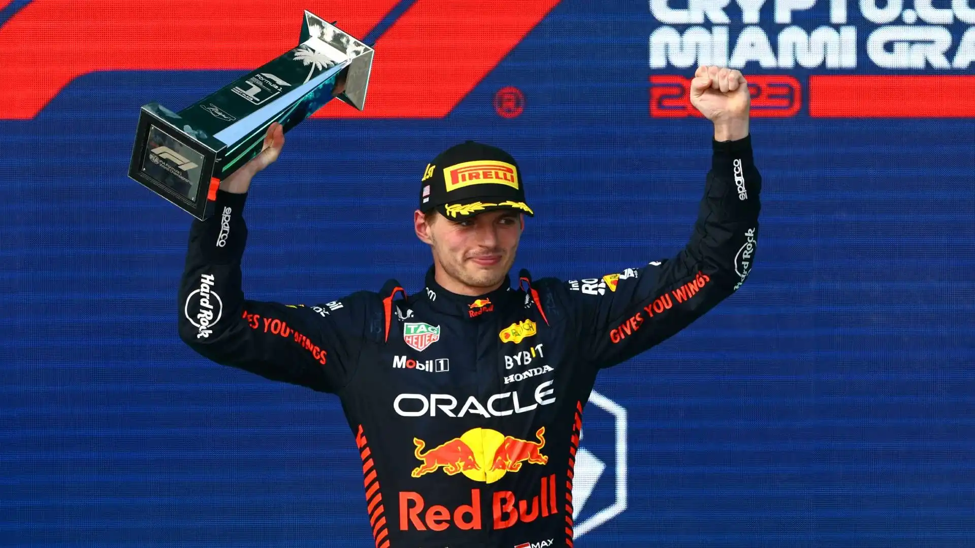 Poi sono arrivate sette vittorie di fila per Max Verstappen: la prima nel Gran Premio di Miami