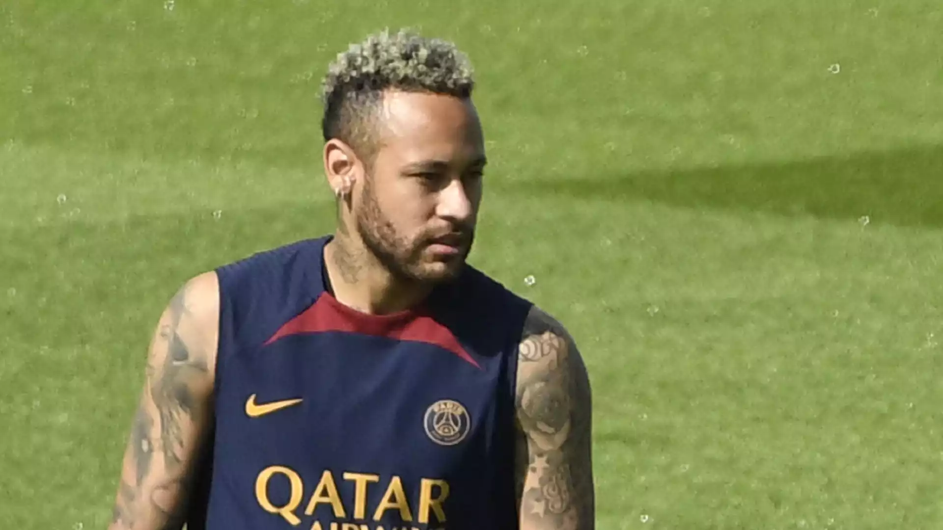 Neymar ha fatto chiarezza sul suo futuro in vista della prossima stagione