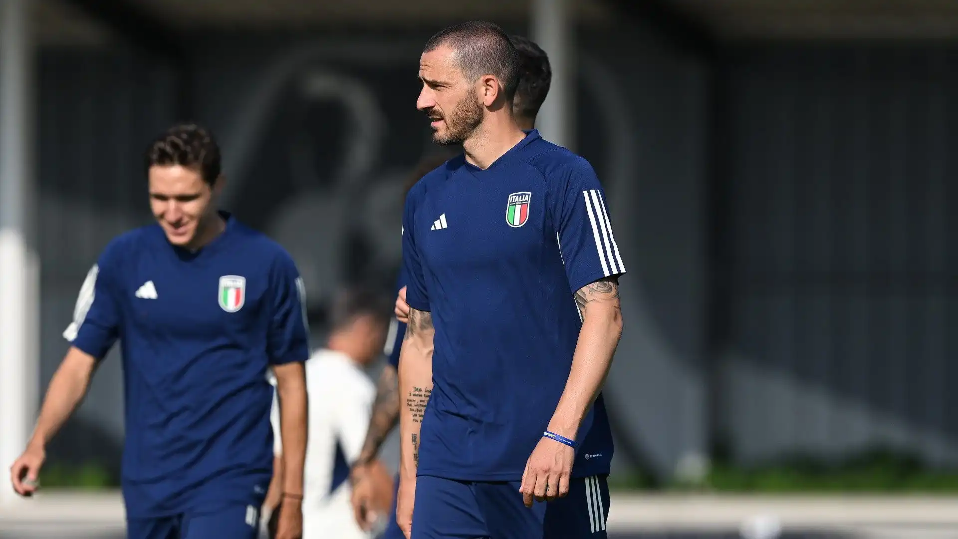 Al momento sembra difficile trovare una squadra pronta ad ingaggiare Bonucci considerando lo stipendio che percepisce