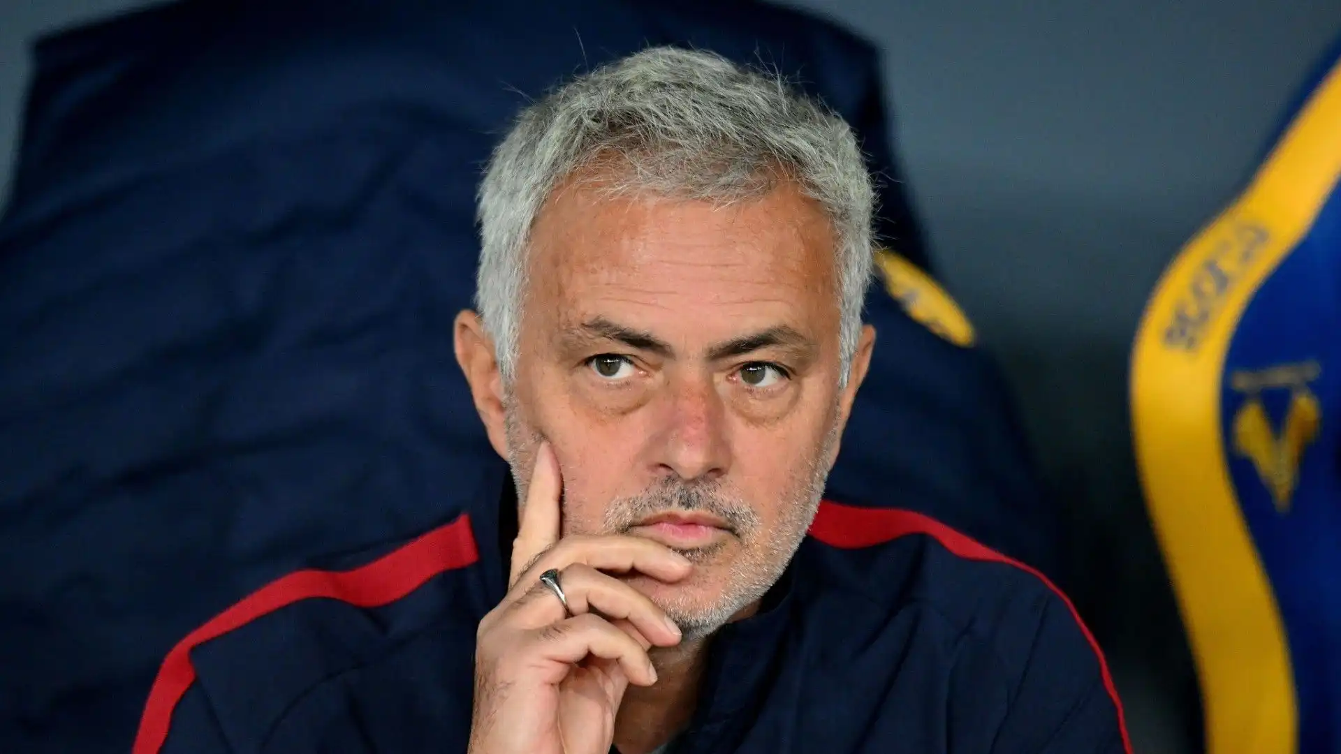 Mourinho mette pressione alla Roma: ecco l'urgenza. Immagini