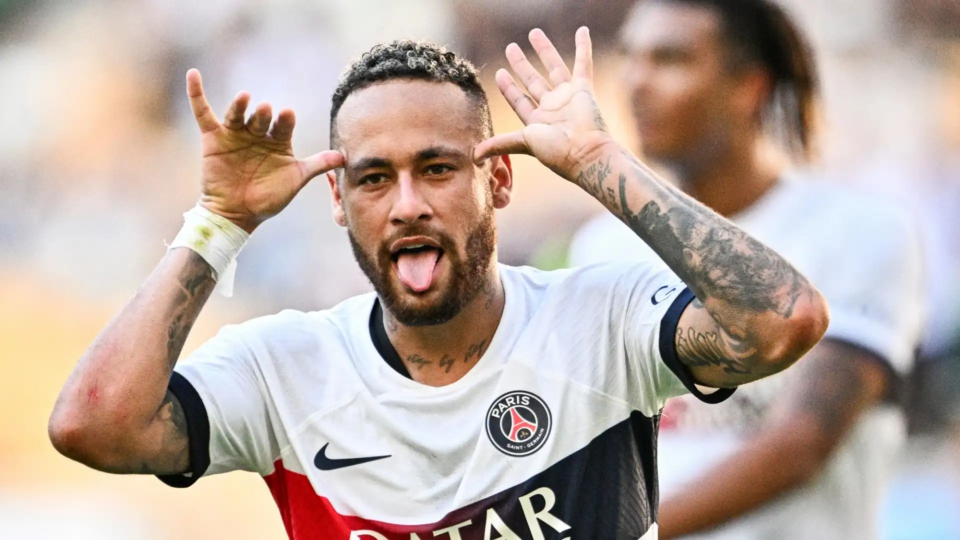 1) Neymar: 400 milioni di euro spesi in 3 trasferimenti