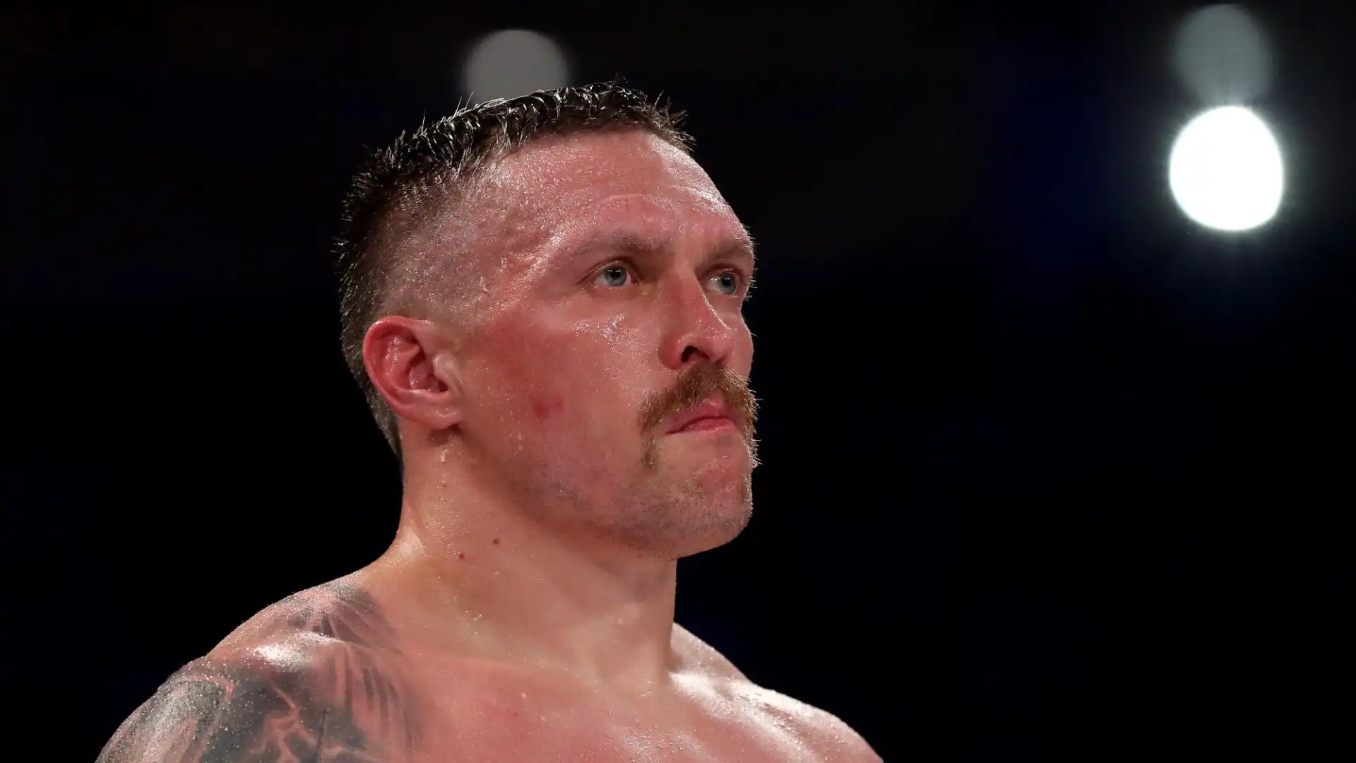 7) Oleksandr Usyk (boxe): Premi in denaro: $120M. Sponsorizzazioni: $2M. Totale: $122M