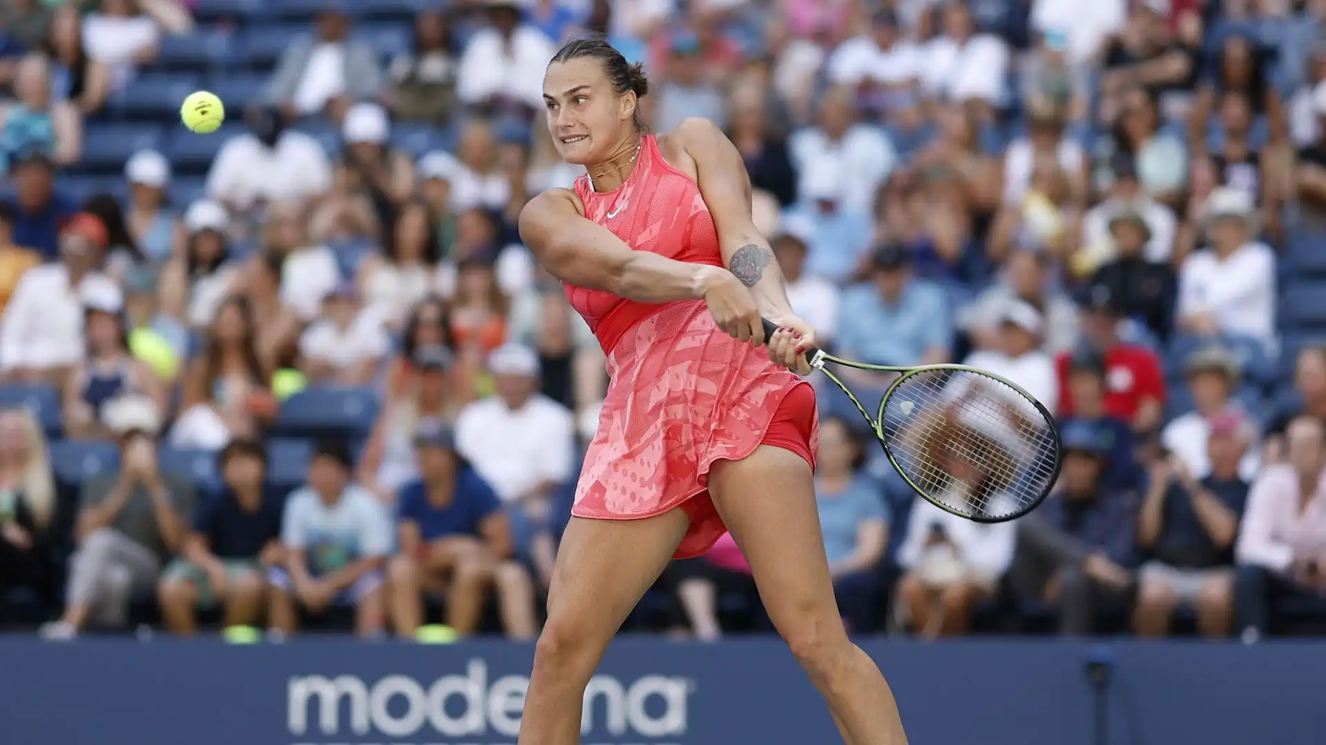 Dopo la sconfitta di Iga Swiatek agli ottavi degli Us Open, la tennista bielorussa è in vetta alla classifica WTA