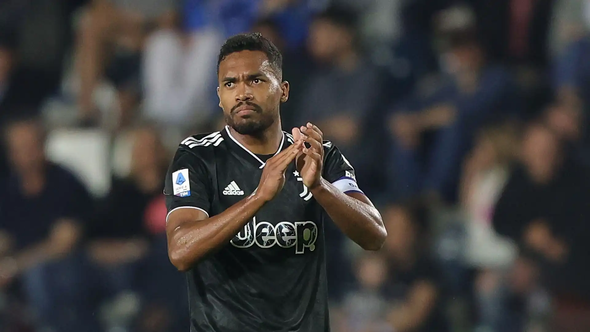 Alex Sandro (Juventus): 6 milioni di euro netti all'anno