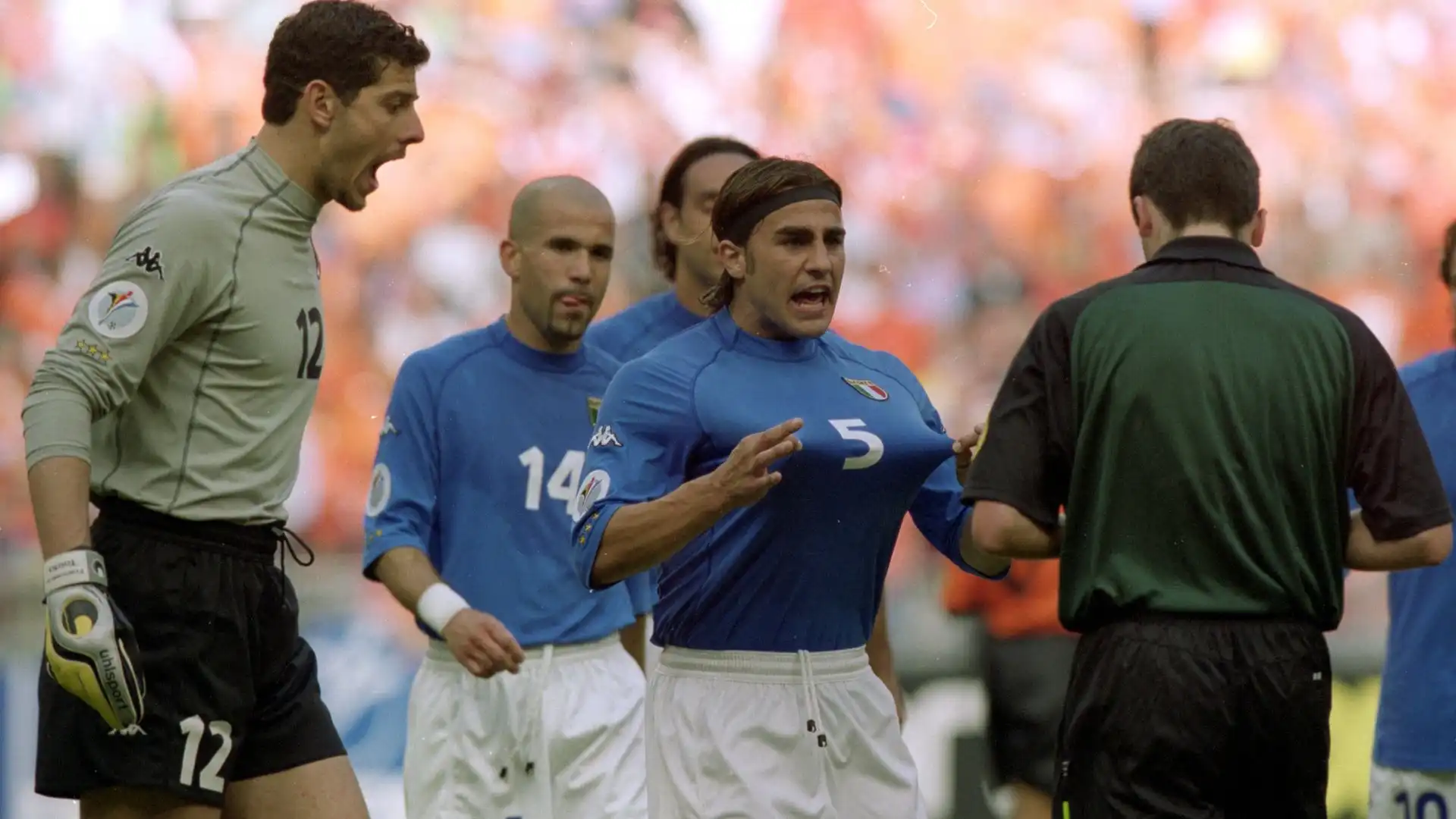 Compie cinquant'anni Fabio Cannavaro, uno dei più forti difensori ad avere giocato in Italia
