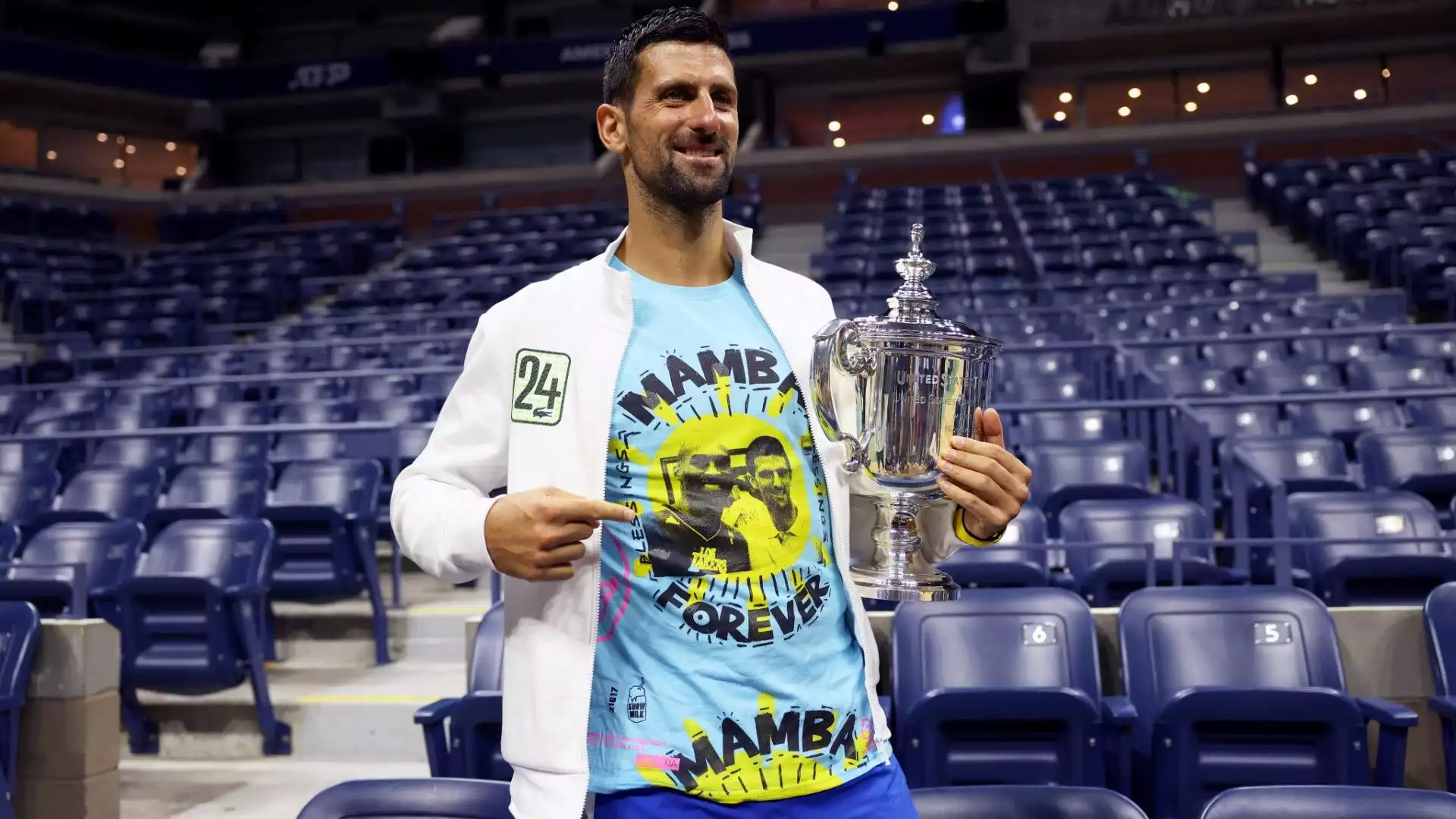 Djokovic ha sfoggiato con onore la maglia