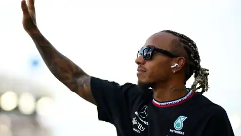 F1, Lewis Hamilton fa chiarezza sui contatti con la Ferrari