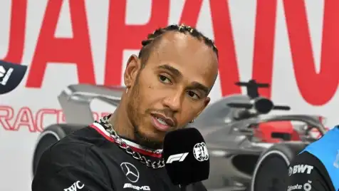 Lewis Hamilton è per l'intelligenza artificiale