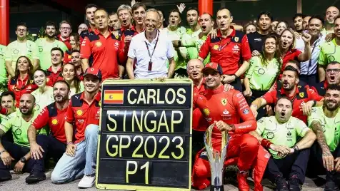 Ferrari, Spagna in estasi per Sainz: 