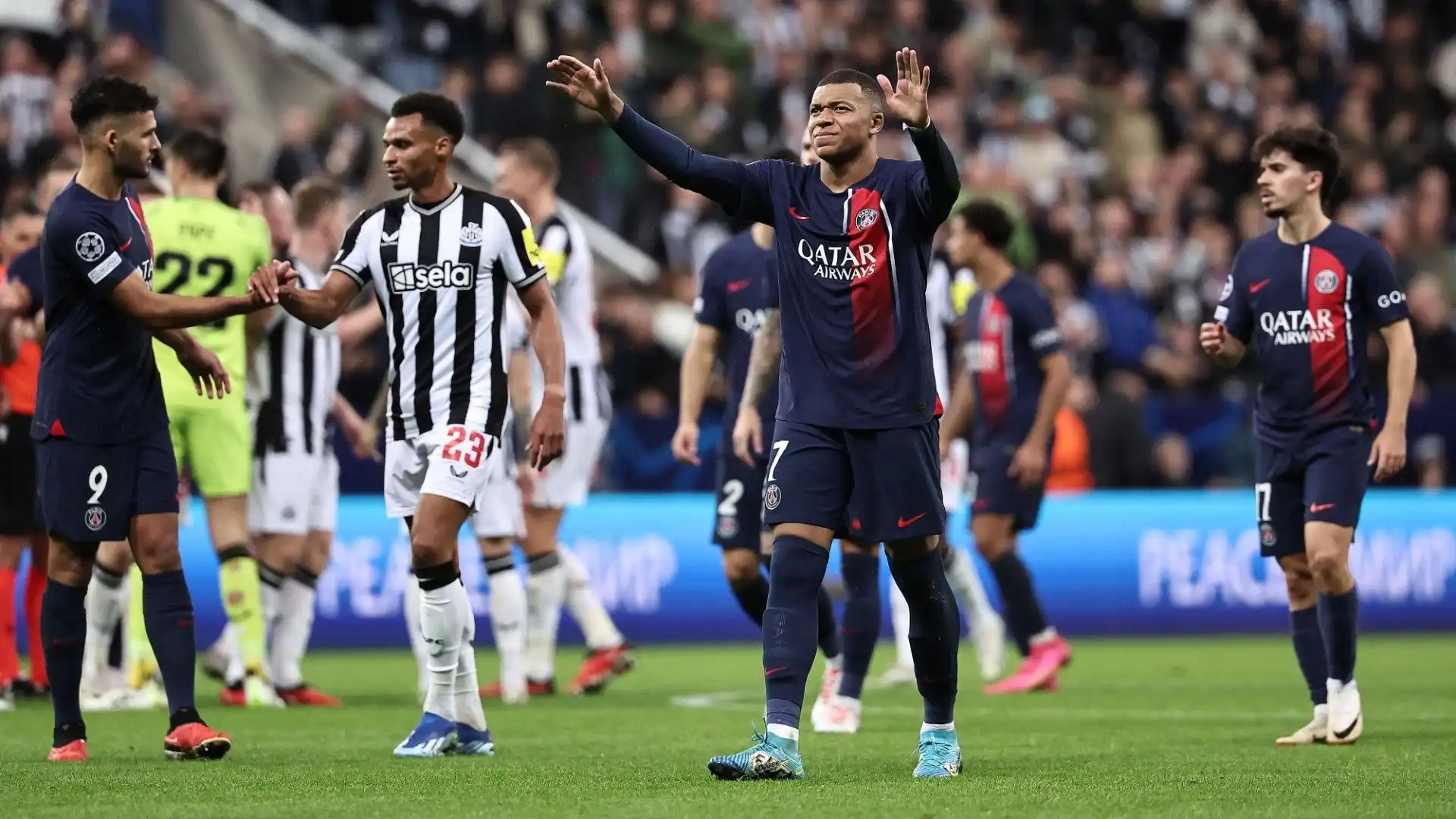 Al termine della partita contro il Newcastle, il campione si è scusato con i tifosi francesi
