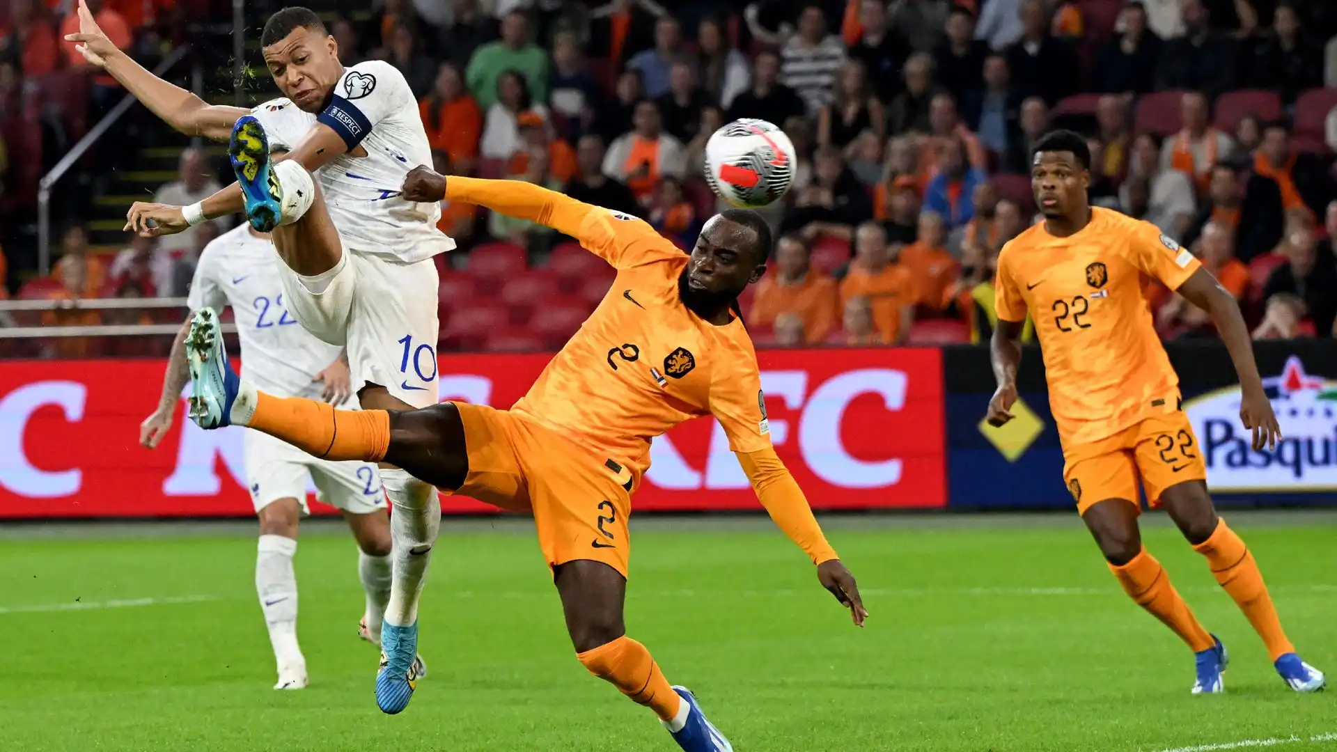 Un dettaglio del primo gol di Mbappé