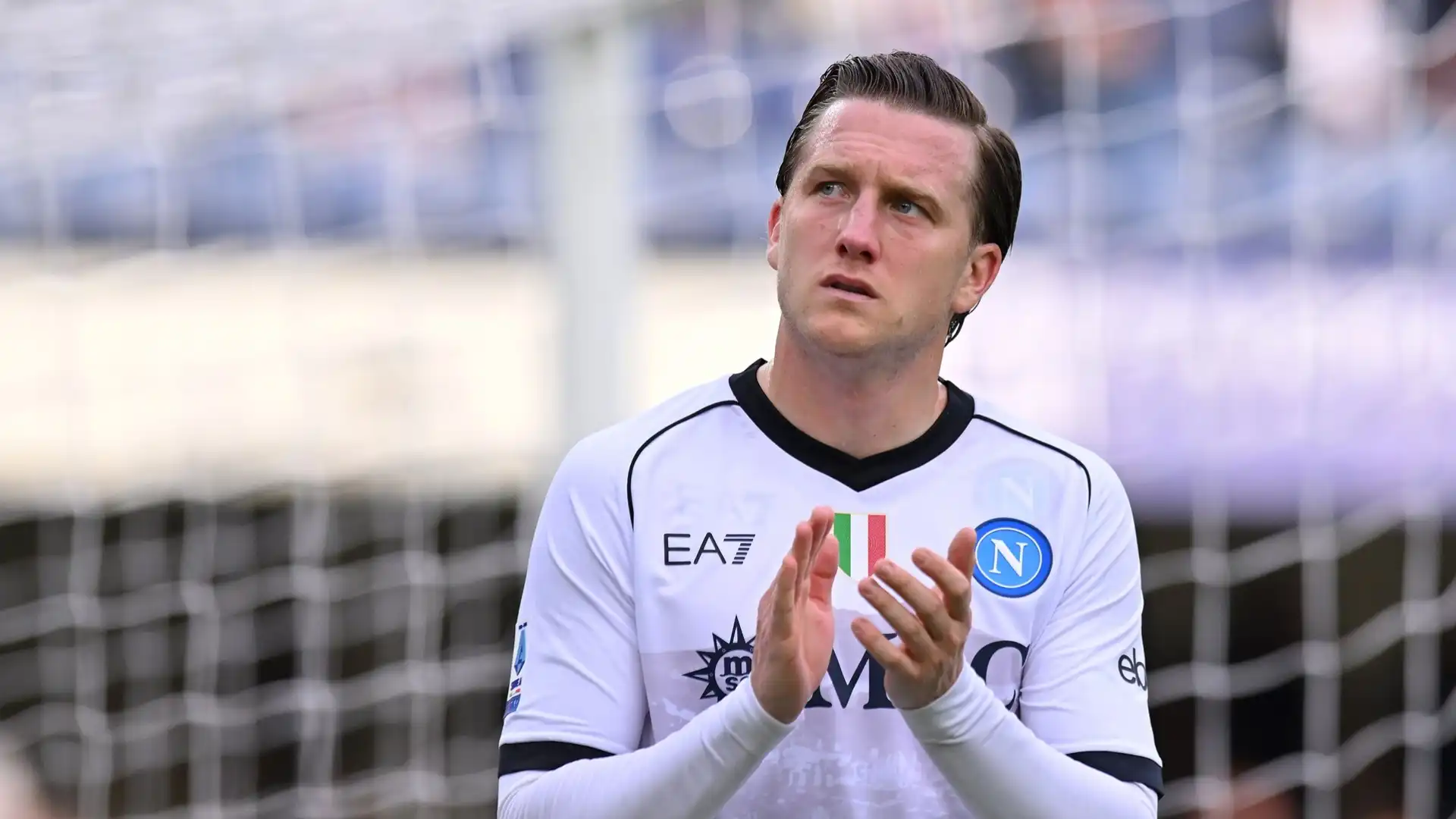 Zielinski è l'altra pista per il centrocampo: il giocatore polacco è in scadenza con il Napoli nel 2024 e potrebbe lasciare in anticipo i campani