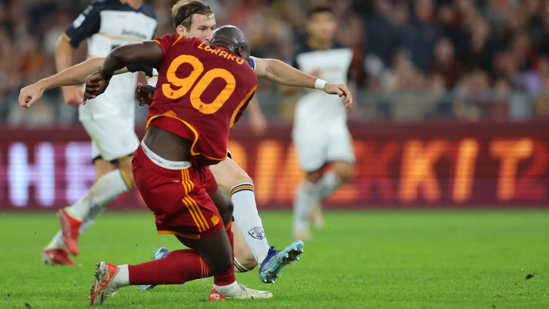 L'attaccante belga dopo aver sbagliato un rigore nel primo tempo si riscatta ampiamente nella ripresa della partita contro il Lecce