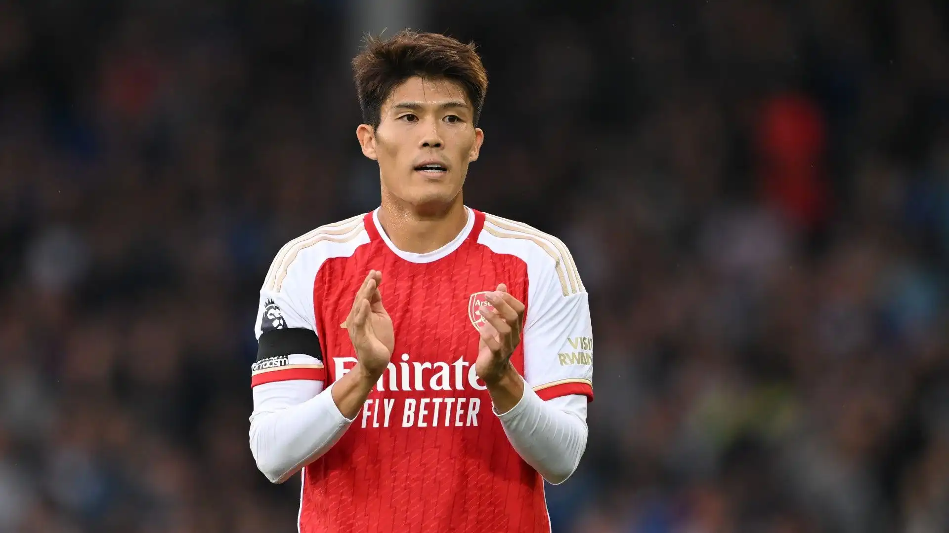Terzino destro: il fortissimo difensore dell'Arsenal Takehiro Tomiyasu ha un valore di 25 milioni di euro
