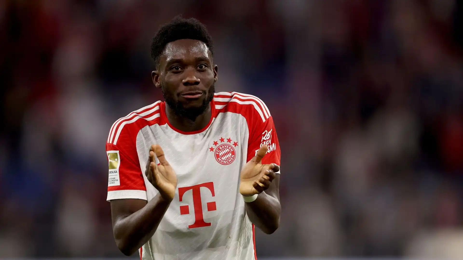 Alphonso Davies si vede lontano dal Bayern Monaco nella prossima stagione