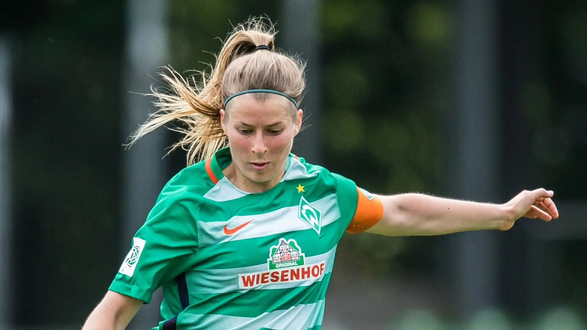 Negli ultimi anni è stata vice-allenatrice di varie squadre nazionali giovanili femminili. Al Werder Brema ha allenato la squadra maschile Under 15