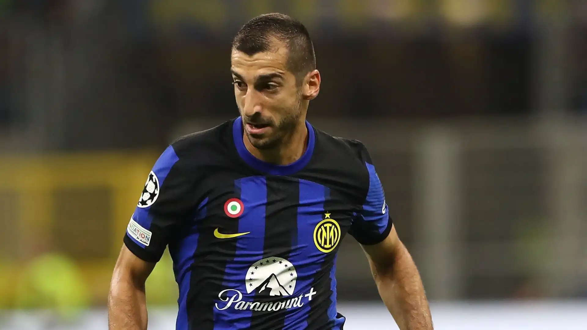 Mkhitaryan, che percepisce 3,8 milioni di euro l'anno, è in scadenza a fine stagione