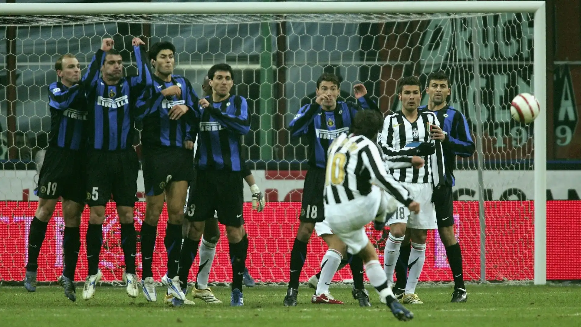 In tutte le partite ufficiali contro l'Inter, la Juventus ha segnato 258 gol, i nerazzurri contro i rivali 207
