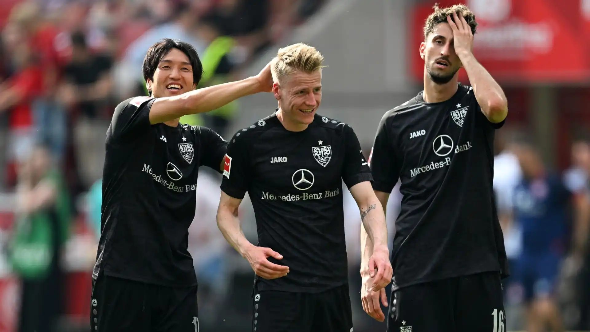 Nell'estate 2018 l'Hertha Berlino l'ha venduto all'Hannover per circa 5 milioni di euro