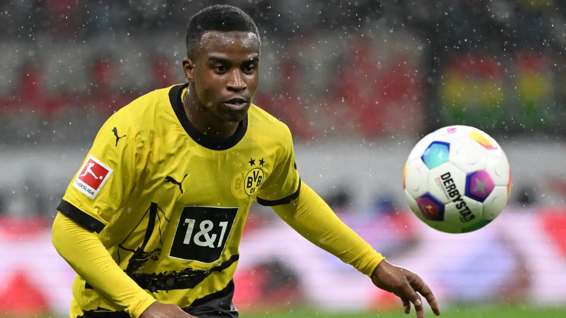 Youssoufa Moukoko potrebbe lasciare temporaneamente il Borussia Dortmund