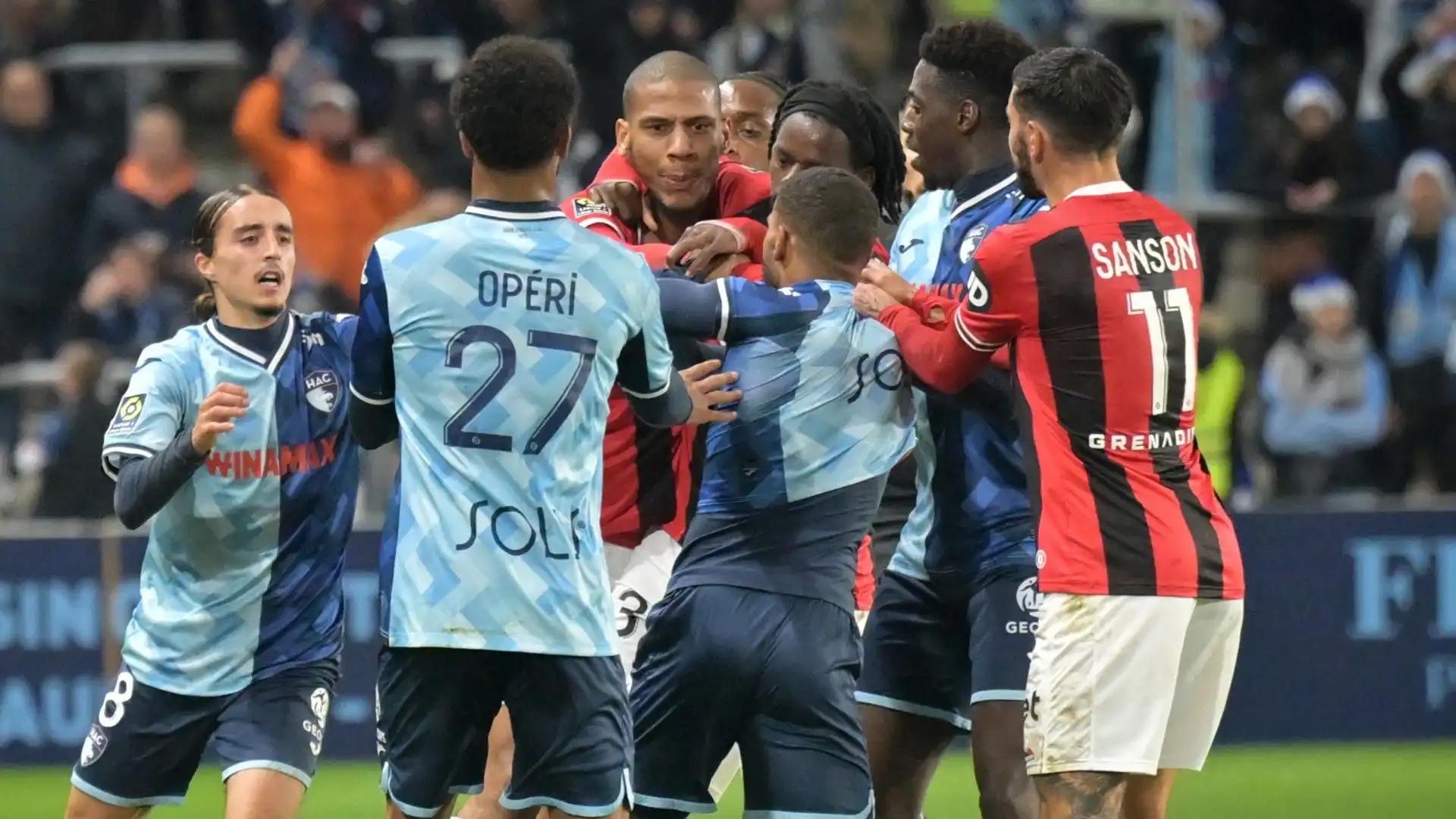 Al minuto 81 di Le Havre-Nizza il difensore ha subìto un fallo da Grandsir