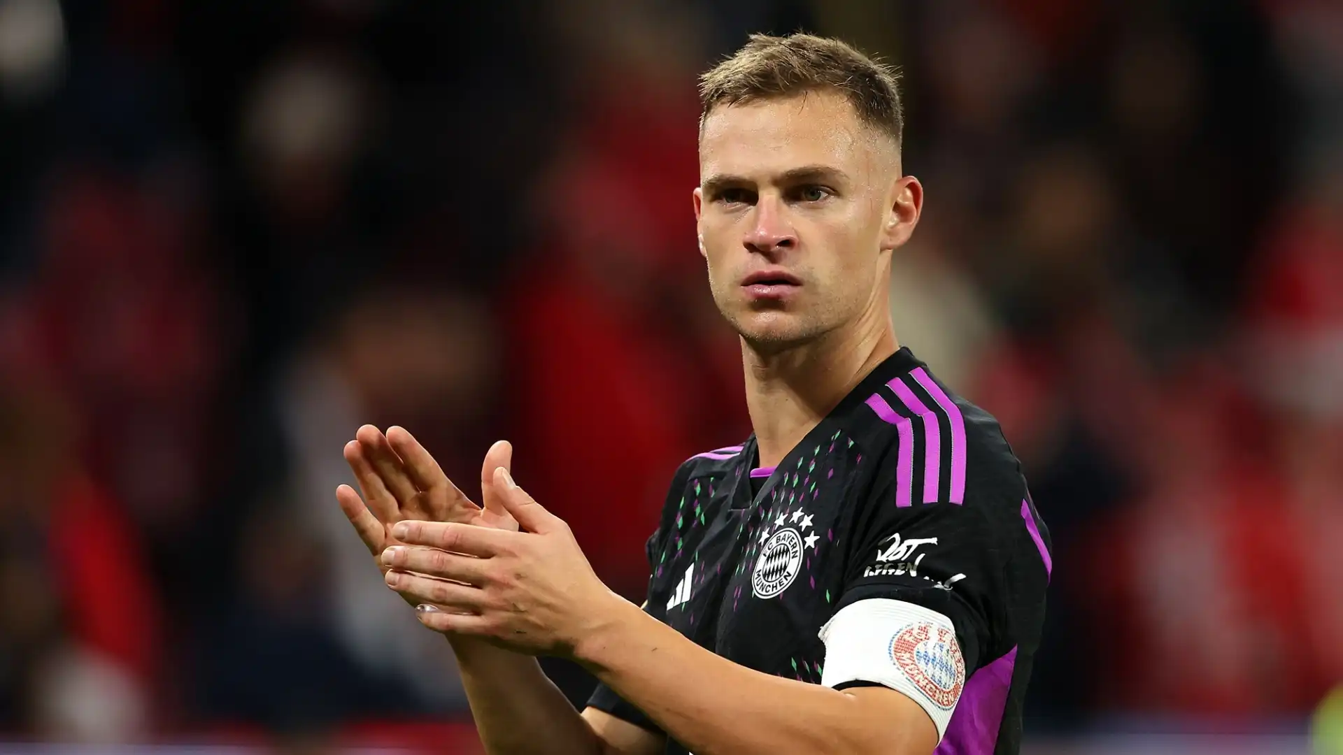 Le ultime prestazioni negative di Joshua Kimmich hanno aumentato le voci sul futuro del giocatore al Bayern