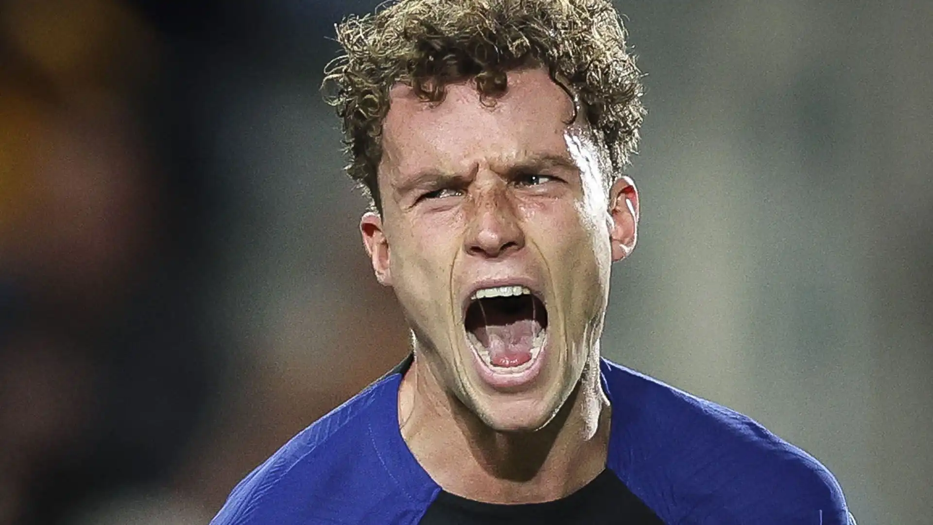 Wieffer è cresciuto calcisticamente nel Twente, ed ha giocato anche con la maglia dell'Excelsior