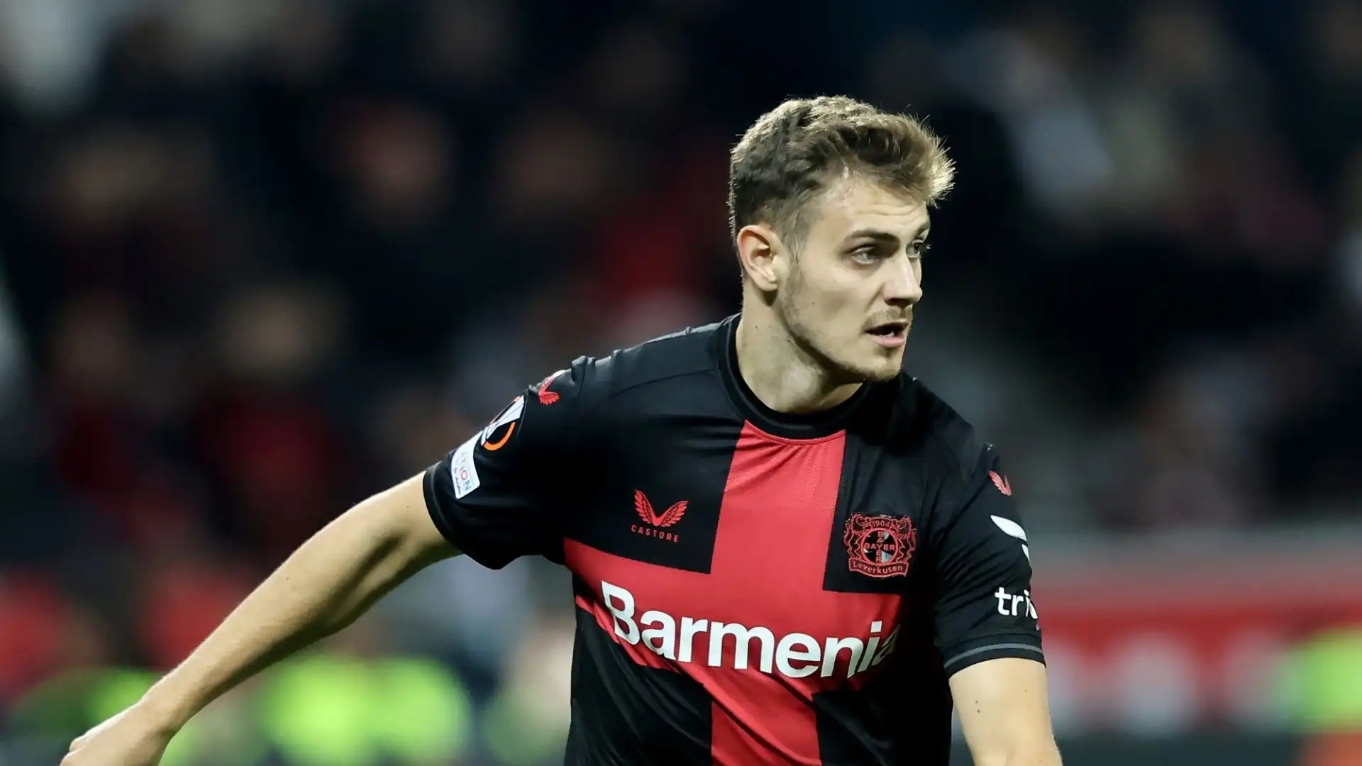 Una ipotesi rinforzata dal fatto che Stanisic sta al momento giocando molto poco a Leverkusen: nelle ultime cinque gare non è mai sceso in campo