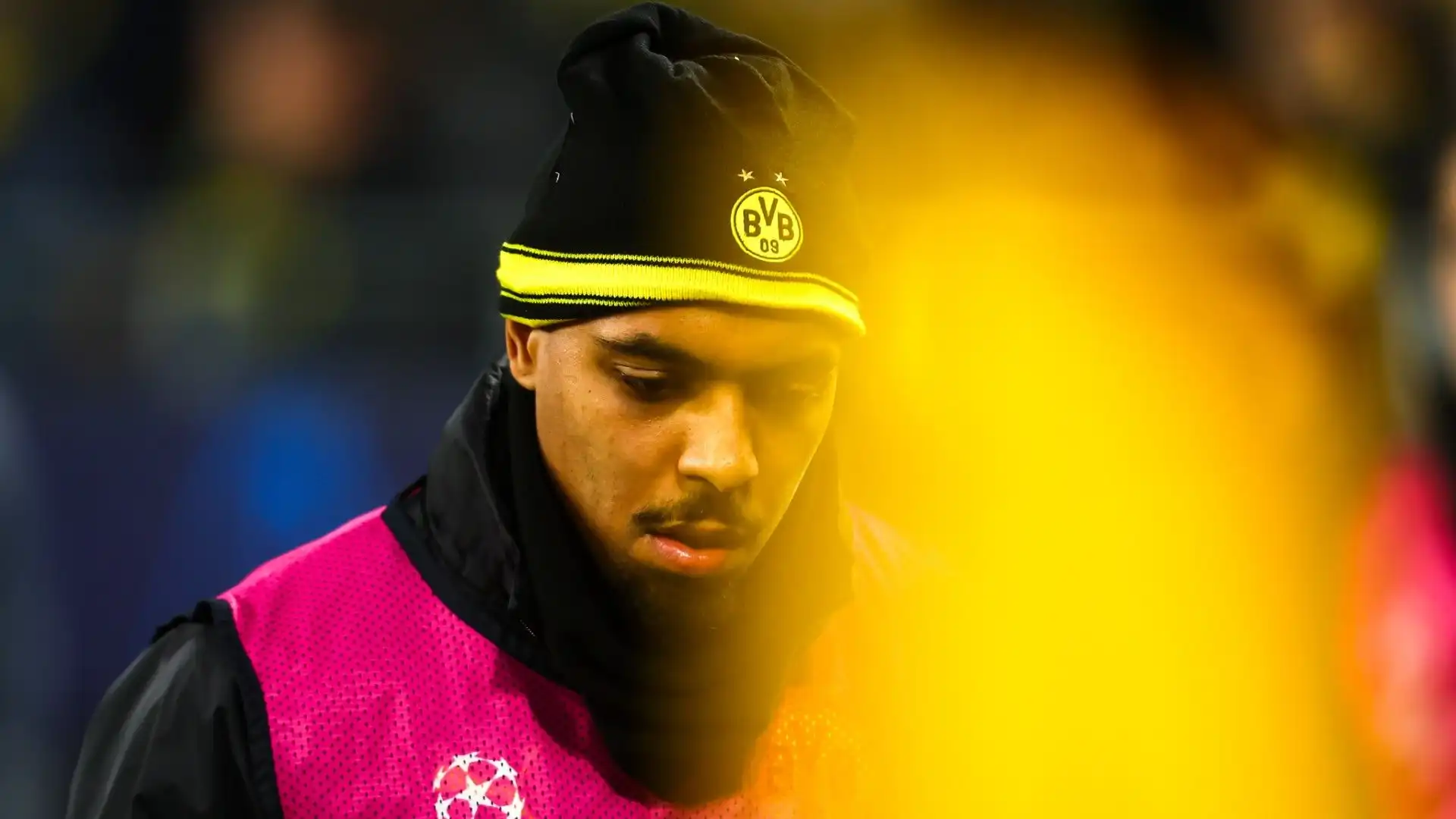 Malen gioca al Borussia Dortmund dal 2021
