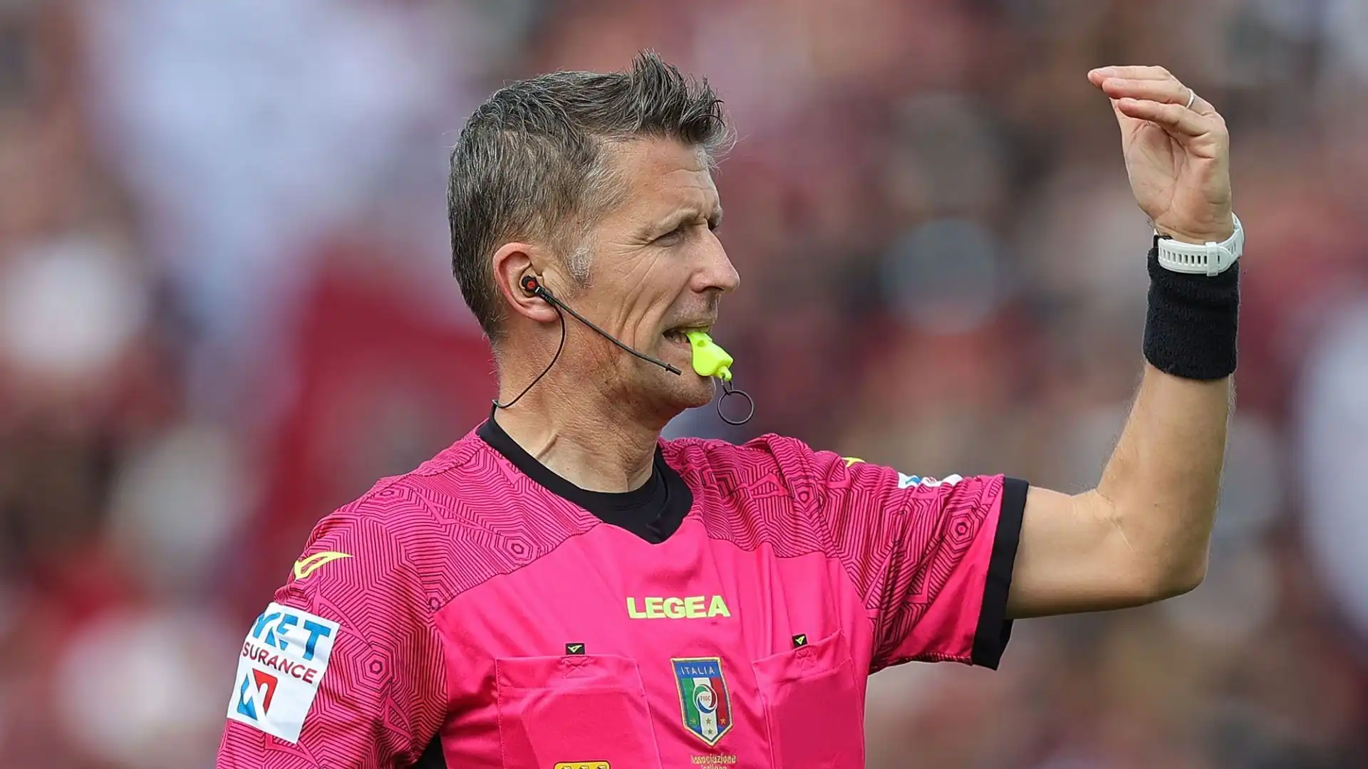 Daniele Orsato, 48 anni, è stato eletto miglior arbitro al mondo nel 2020 dall'IFFHS