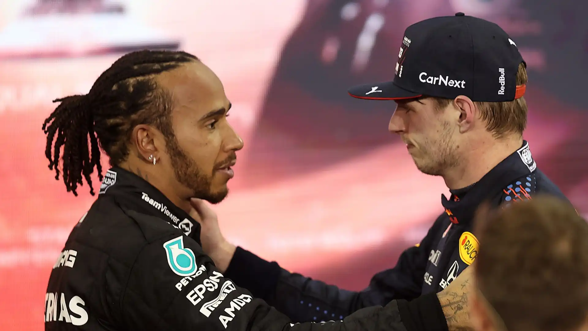 Lewis Hamilton compagno di squadra di Max Verstappen: la Red Bull ha riflettuto in passato sulla possibilità di creare un dream team, poi scartata
